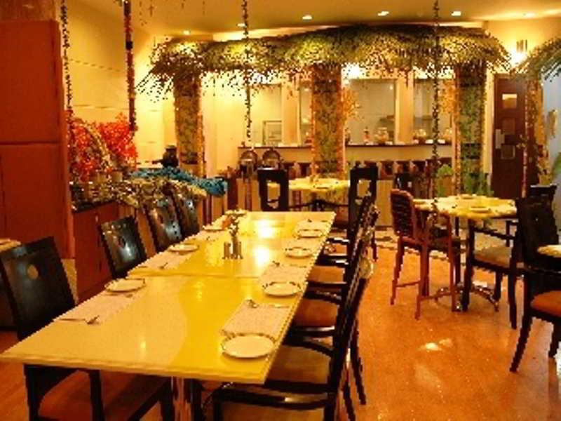 Regenta Central Deccan Chennai, Royapettah Buitenkant foto