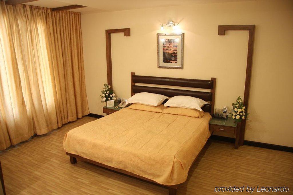 Regenta Central Deccan Chennai, Royapettah Buitenkant foto