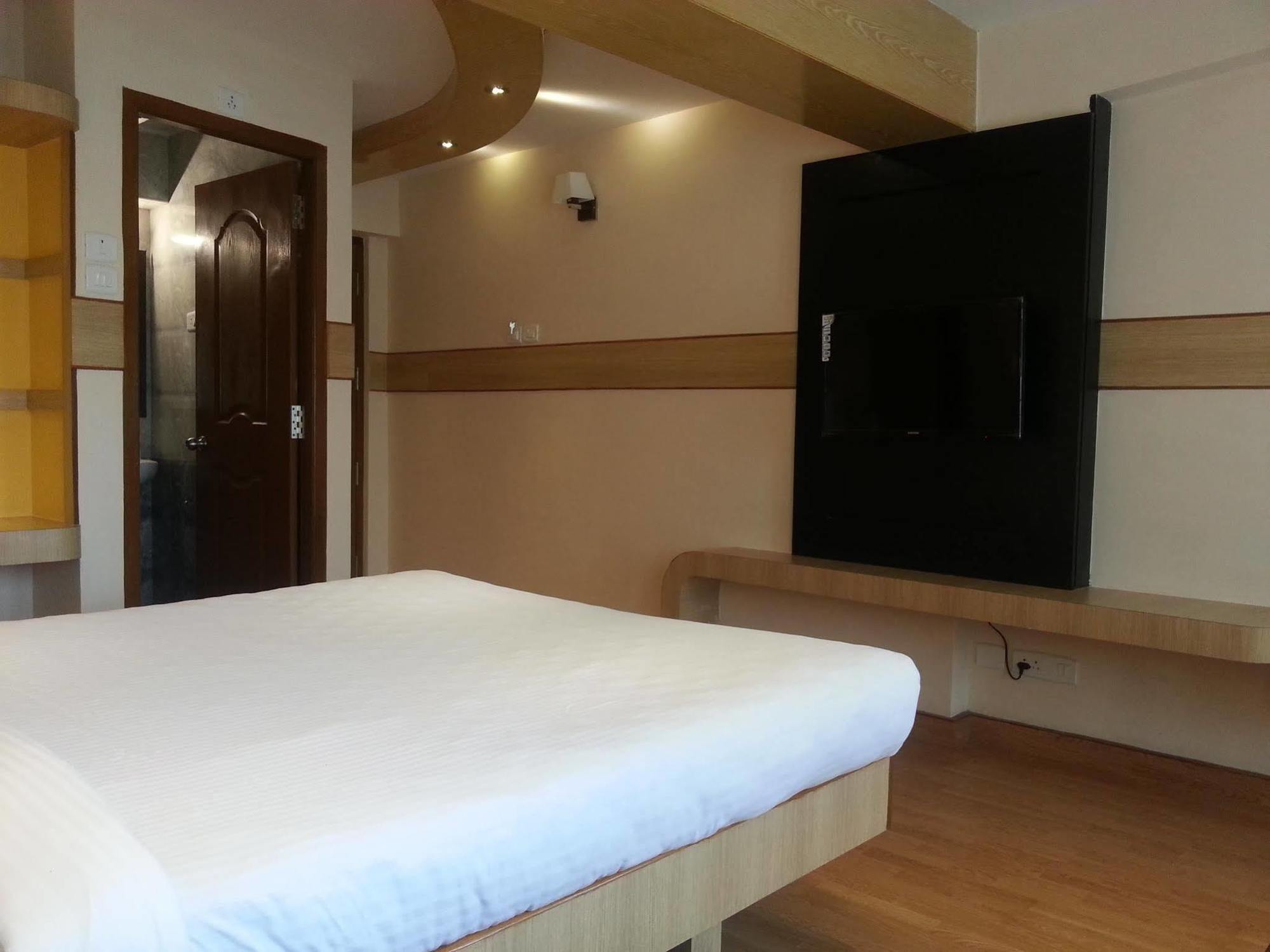 Regenta Central Deccan Chennai, Royapettah Buitenkant foto