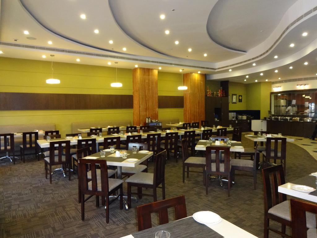 Regenta Central Deccan Chennai, Royapettah Buitenkant foto